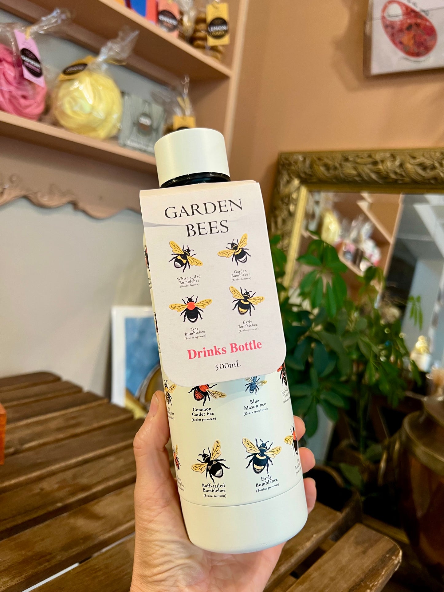 Bees insulated drinking bottle