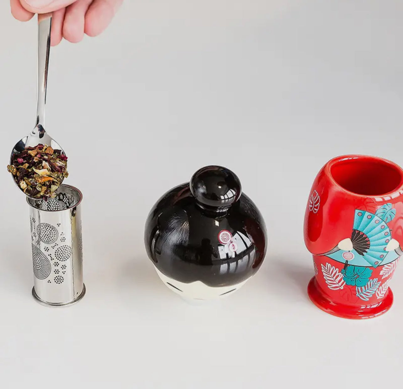Geisha tea strainer