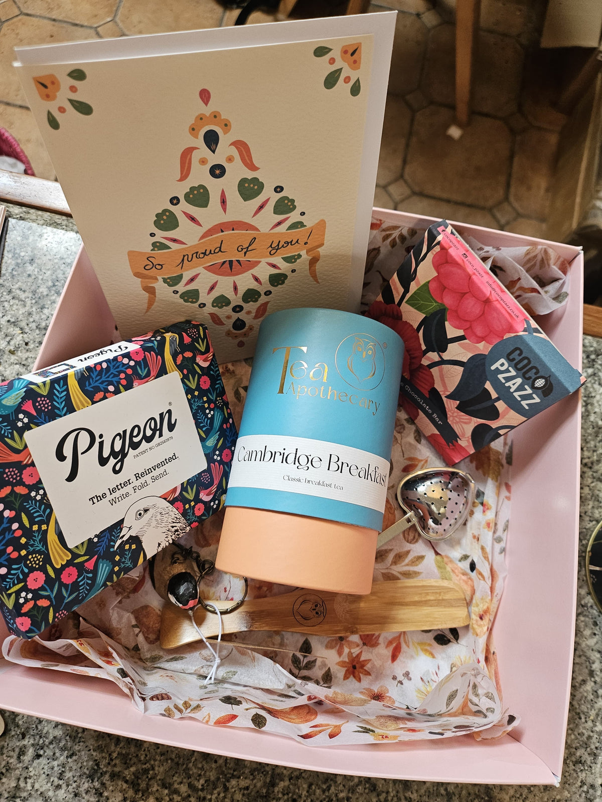 Artisan hamper: Academia 🎓